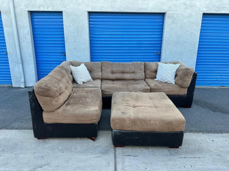 Sectional Couch, With Ottoman
