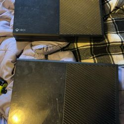 2x Xbox One 