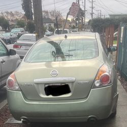 Nissan Altima 2008