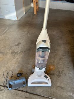 Vacuum - electric