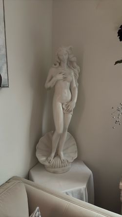 Statue