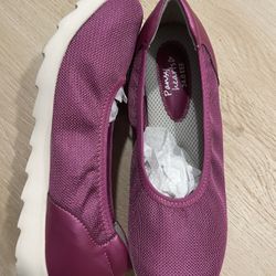 Super Light/ Breathable /comfy Flat Shoes Size:7