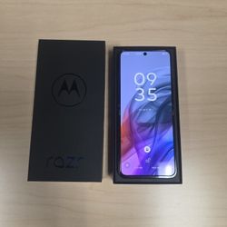 Motorola razr 2024 - Unblocked