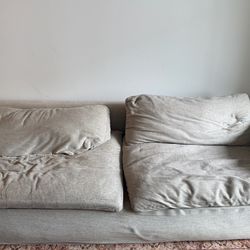 FREE Living Spaces Sofa – Must Pick Up by Thurs 4/16 (10AM PST)