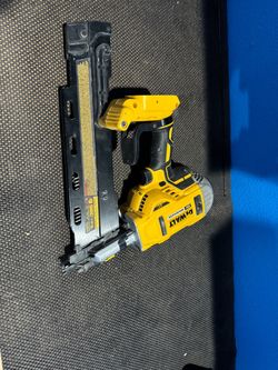 Framing gun dwalt