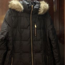 Michael Kors Coat Used Clean In Very Good Condition 