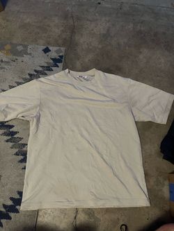 Men’s size medium t shirts: under armour, American Eagle, Uniqlo, Hurley, Volcom, Padres, Nike