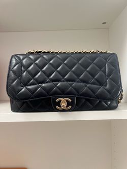 Chanel Mademoiselle Chic Flap Bag Quilted Lambskin Medium