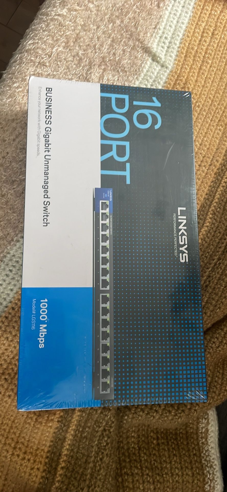 Linksys 16 Port Switch