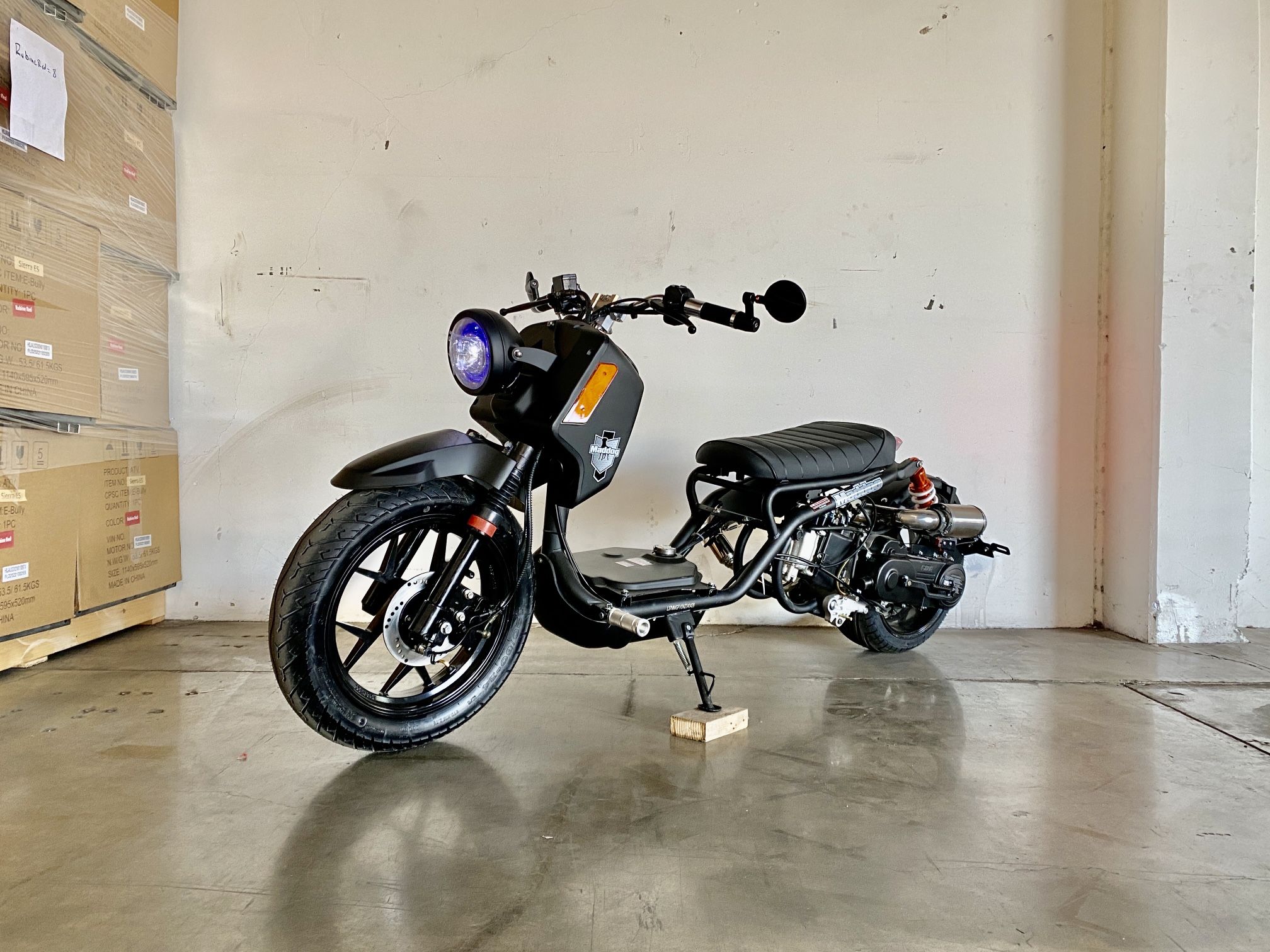 Maddog Generation 5 Newest Model 50cc IceBear Maddog Honda Ruckus Clone Rukus Maddog