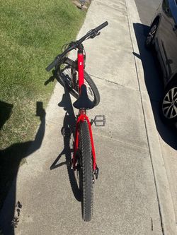Trek Marlin 5 Mountain Bike – Fully Serviced