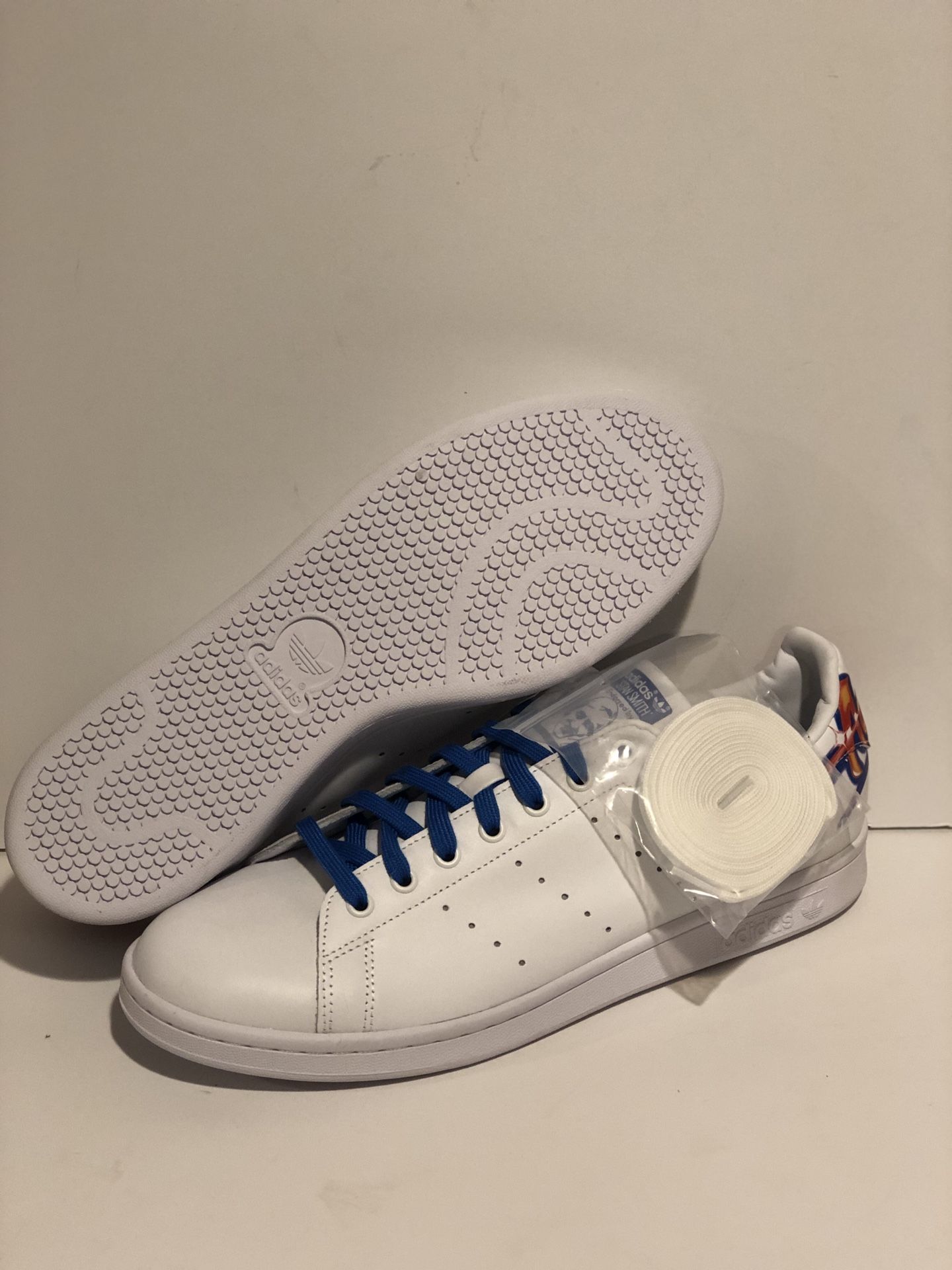 Men 12 adidas Originals Men's Pharrell Stan Smith Sneaker