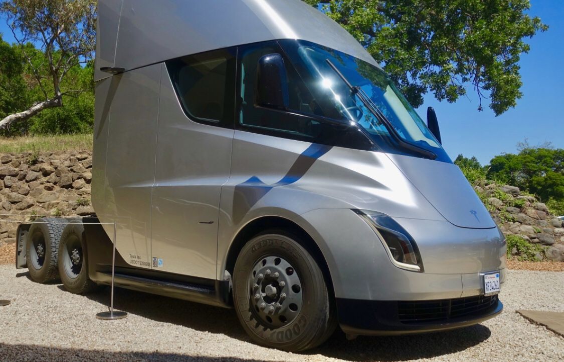 Tesla semi 2019