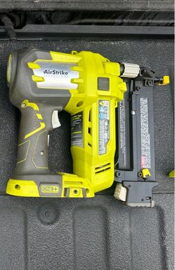 ONE+ 18V AirStrike 18-Gauge Cordless Cordless Narrow Crown Brad Nailor