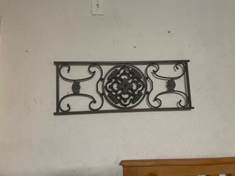 Decor and dart board