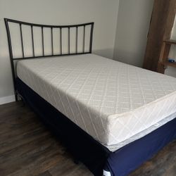 Queen Bed- Clean And Comfortable