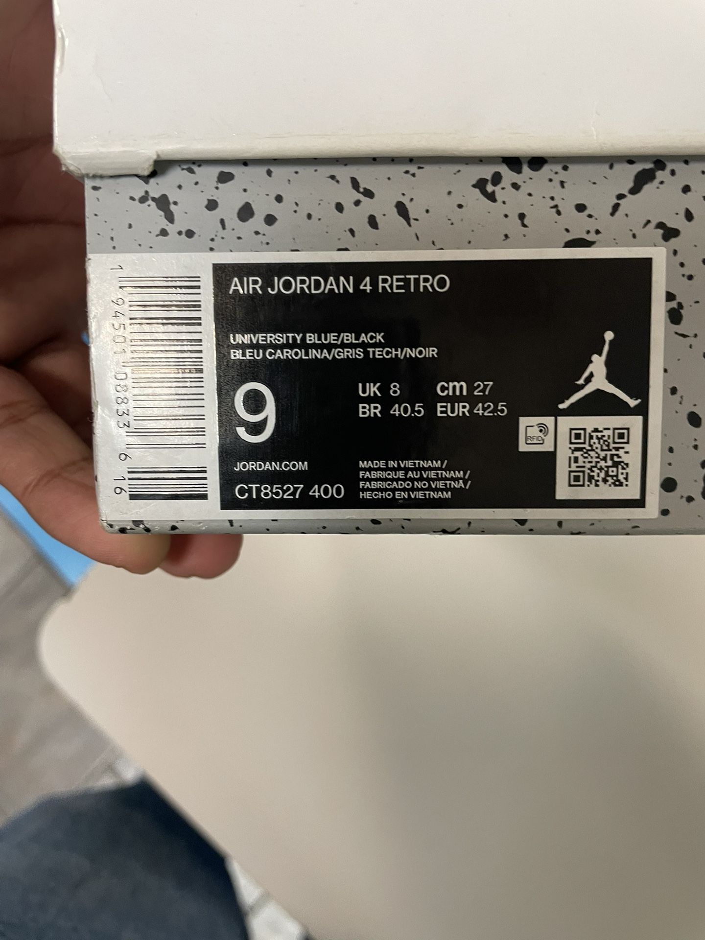 Air Jordan 4 University Blue