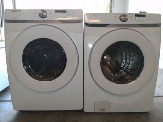 SAMSUNG WASHER & GAS DRYER SET !