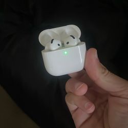 AirPods 4 With ANC