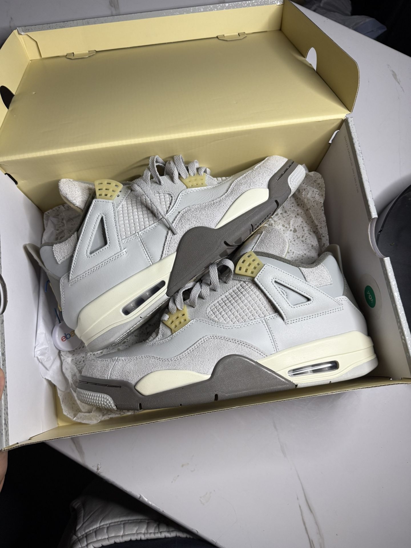 Air Jordan 4 Retro SE Craft 'Photon Dust'