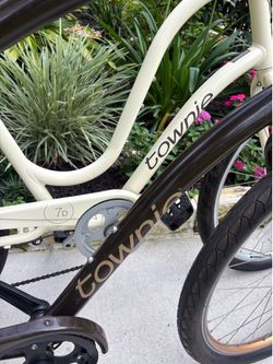 (2) Townie 7 Speed Bikes (Map 1st plz)