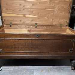 Antique Cedar Hope Chest Blanket Chest