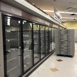 Reach In Cooler Room 