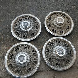 Oldsmobile 15in Wheel Cover / Hub Cap