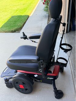 Pride Jazzy EVO 613 Power Wheelchair - Excellent Condition!