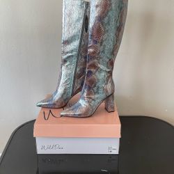 Wild Pair Islah Women’s Snakeskin Dress Calf Block Heel Boots