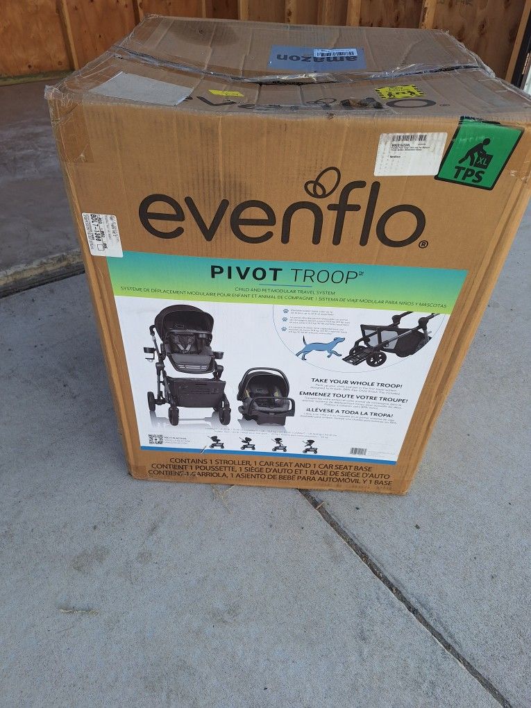 Evenflo Pivot Troop Child and Pet Modular Travel System