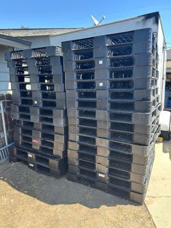 Plastic Pallets