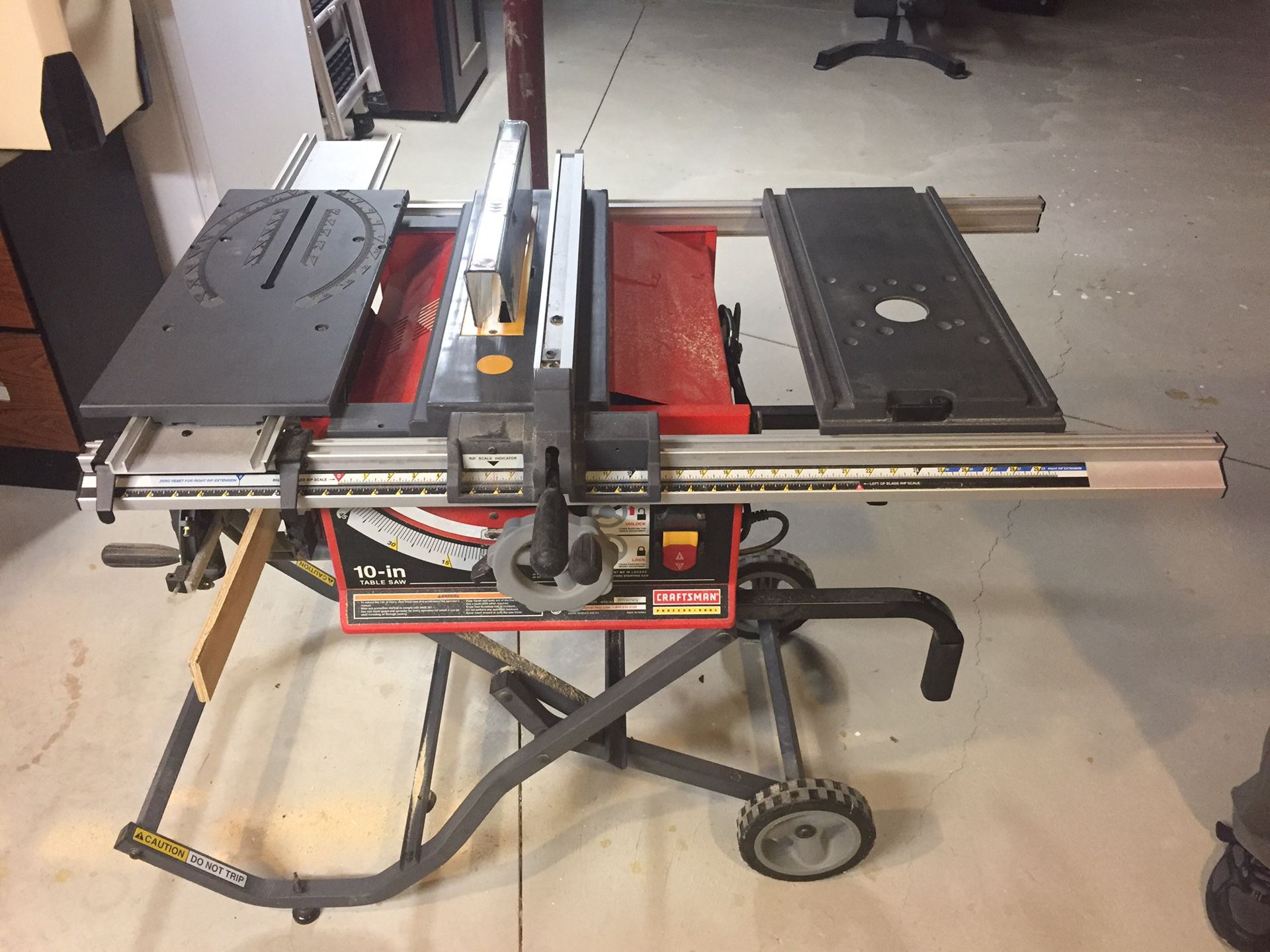 Craftsman Model No 315.218290 Table Saw for Sale in Strongsville, OH ...