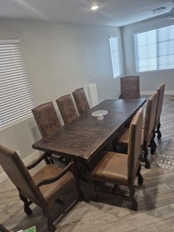 Dinner Table Set