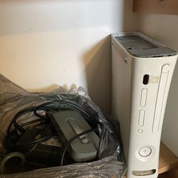 Xbox 360 (no Controller)