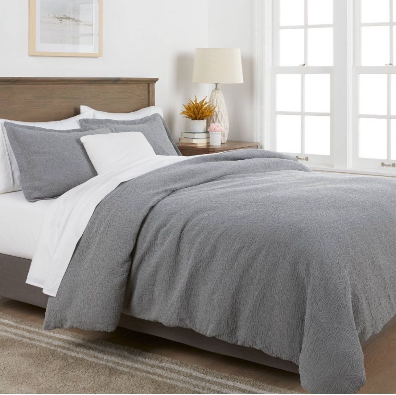 8pc King Matelasse Medallion Comforter & Sheet Bundle Gray Threshold