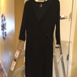 Black dress size medium stretchy