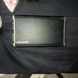 KICKER AMP