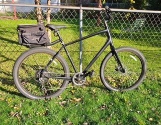 2022 Specialized Roll 2.0 Comfort Hybrid Bike XL - Black with Rear Rack & Bag
