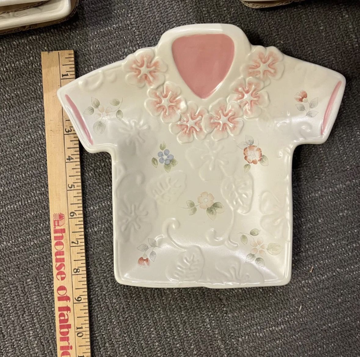 Vintage Pfaltzgraff Hawaiian Plates