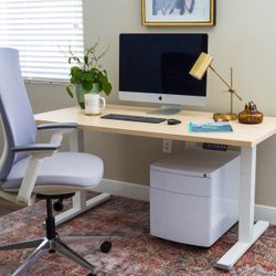 Office Products - never used (open box) / Standing Desk