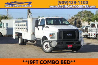 2017 Ford F-650 Gas