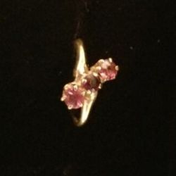 8k Yellow Gold Amethyst Diagonal Ring Size 3 1/2 - Item # 26

