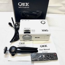 QKK Mini Projector