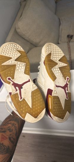 Maroon 6s Size 9