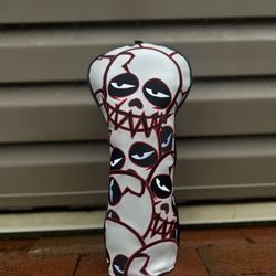Skull driver headcover