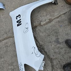 Chevy Colorado Left Fender Oem