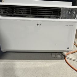 LG 22,000 BTU Air Condition 220 Volt