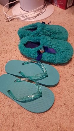 Size 13 toddler each never worn 2.00 ea.