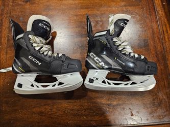 CCM TACKS AS570 Jr 3.5 Wide